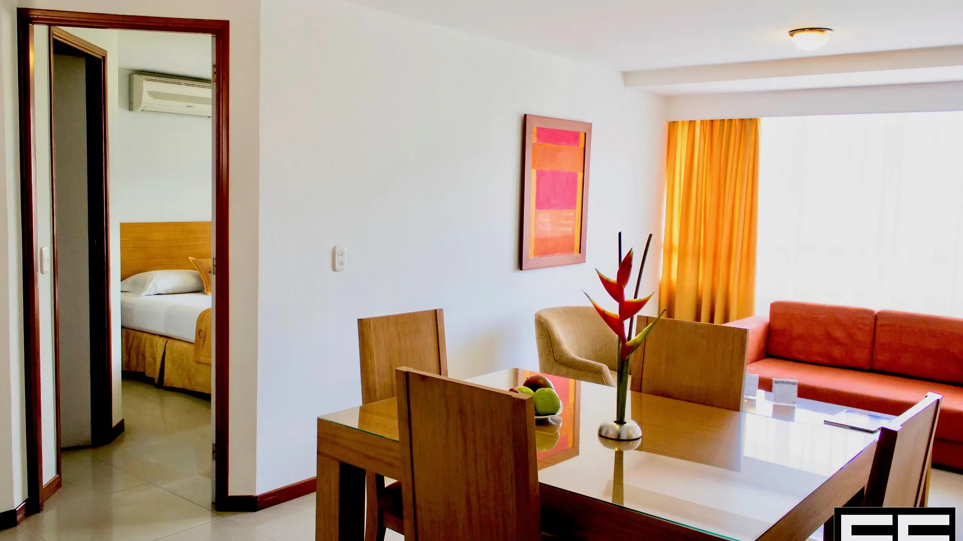 Portal del Rodeo ApartaHotel Medellín