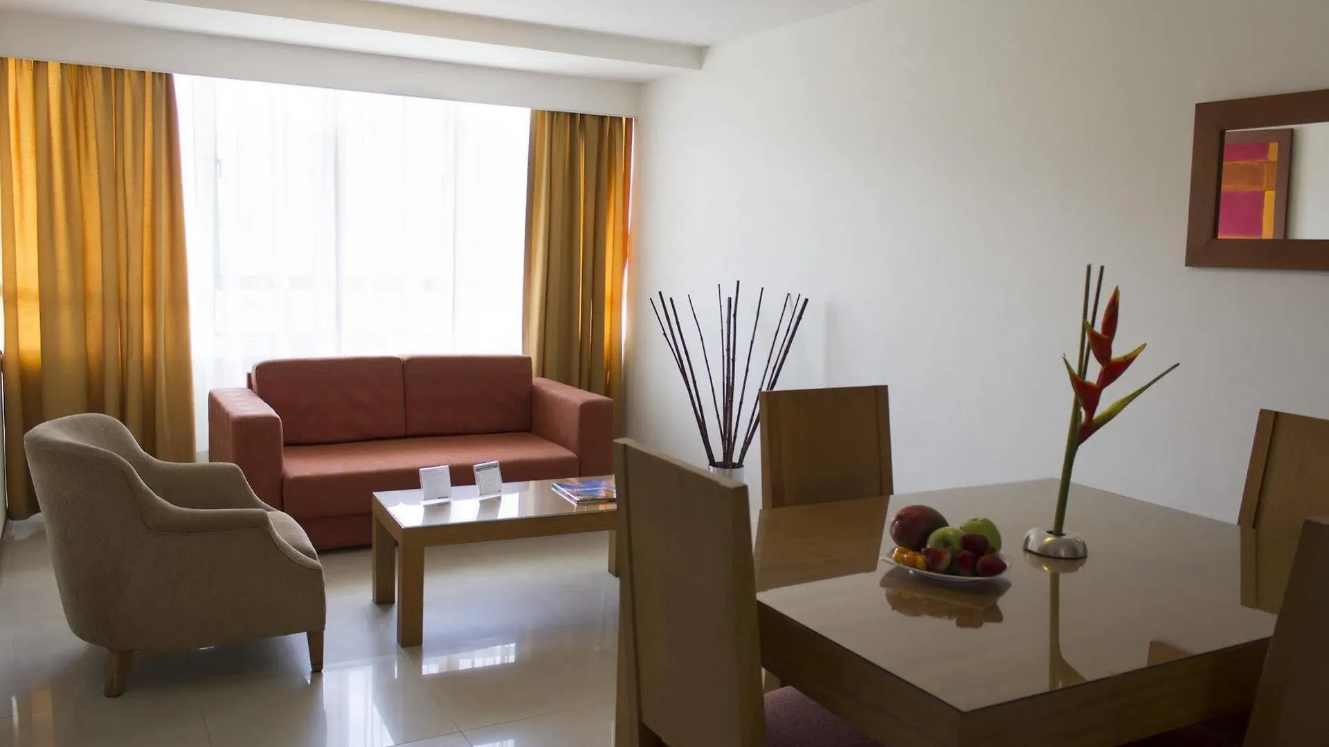 ***  Portal del Rodeo ApartaHotel Medellín Colombia