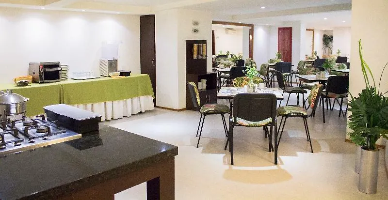 ***  Portal del Rodeo ApartaHotel Medellín Colombia