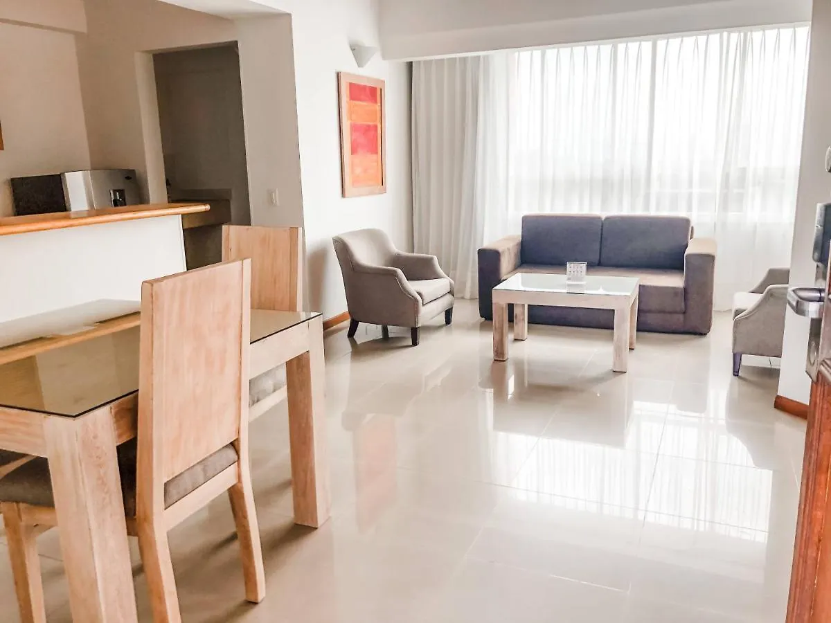 ميديلين Portal Del Rodeo Apartahotel 3*,